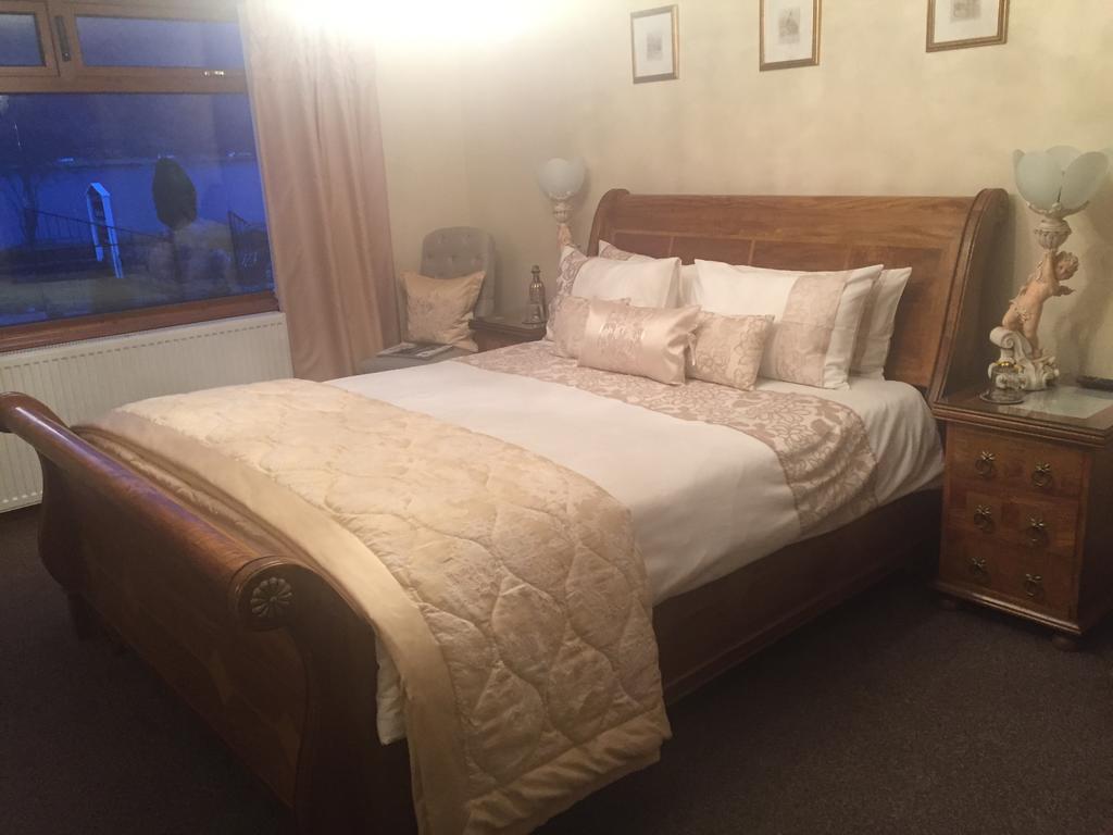 Westcourt Bed & Breakfast Bed and Breakfast Fort William Exteriör bild